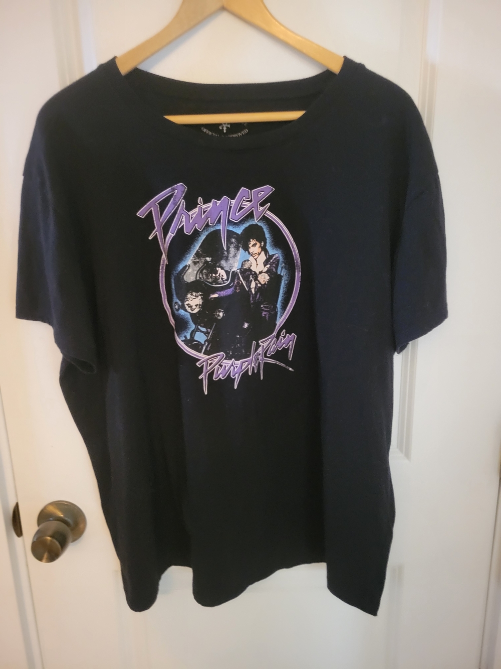Prince Black 'Purple Rain' Graphic Tee